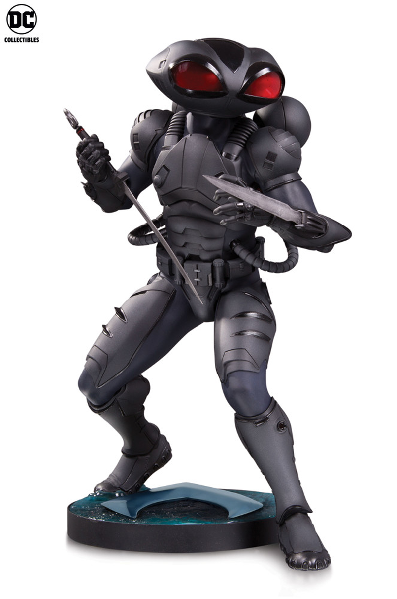This chunkier, diver-suit version of Black Manta looks great, but the star is still that wonderful helmet.